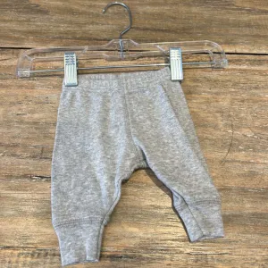 Carter's Light Grey Giraffe Leggings NB